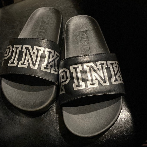 Pink Victoria secret slides - Picture 1 of 3